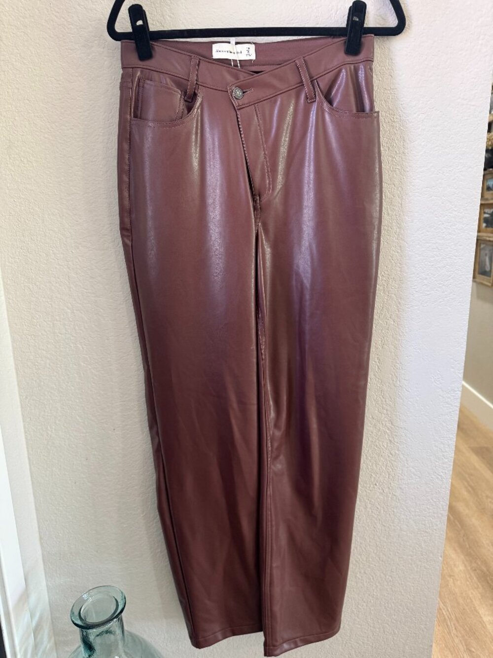 Abercrombie & Fitch Burgundy Faux Leather Crossover Fly 5 Pocket Pants - Size 28